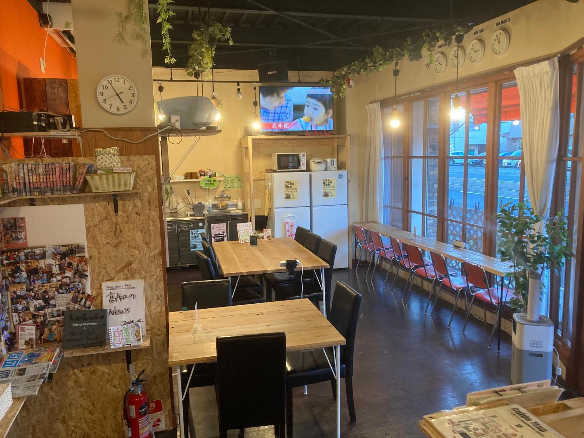 Guesthouse Lululu 無料朝食&夕食ｶﾚｰ 街まで電車8分 ﾛｰｿﾝ隣 Kōchi Exteriör bild